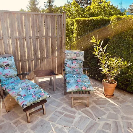 Le Numero 100 Pensionat