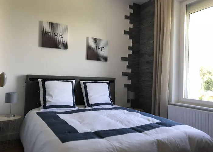 Le Numero 100 Penzion Nancy